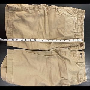 Khaki American Eagle shorts